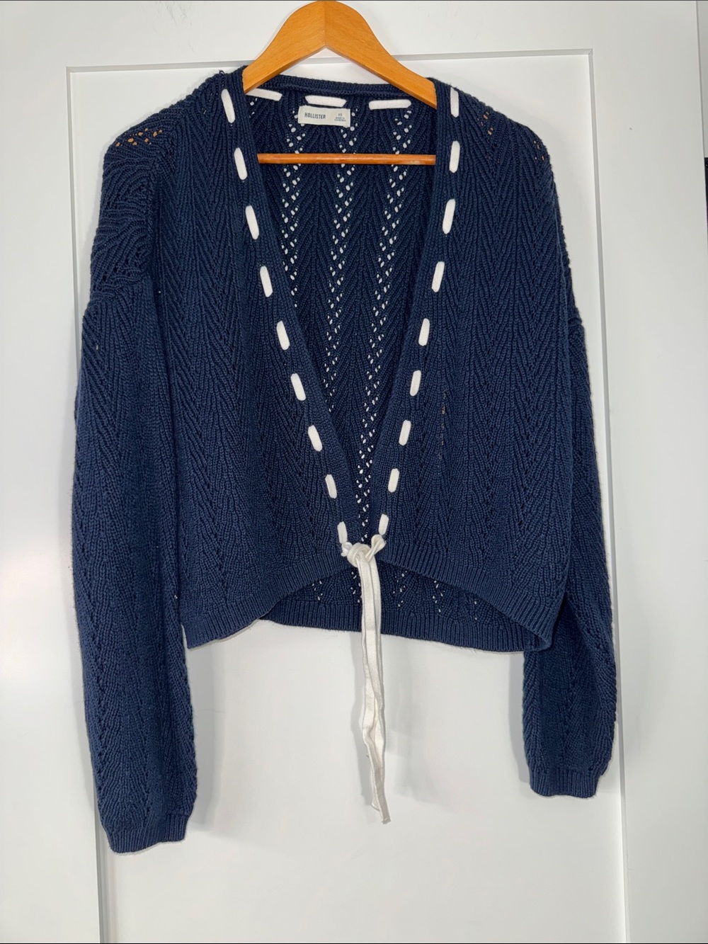 Hollister Knit Navy Tie-Front Sweater Cardigan Sz XS coquette minimalist soft